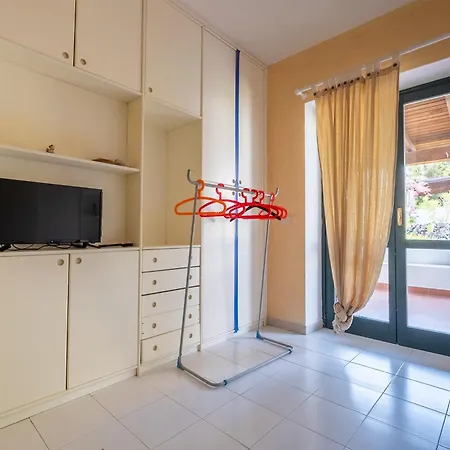 Jera C18 Vista Mare Holiday home